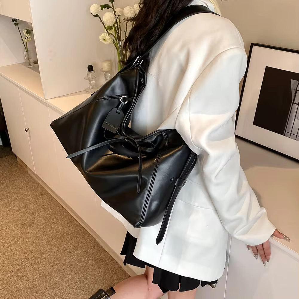 Raven Omuz Çantası