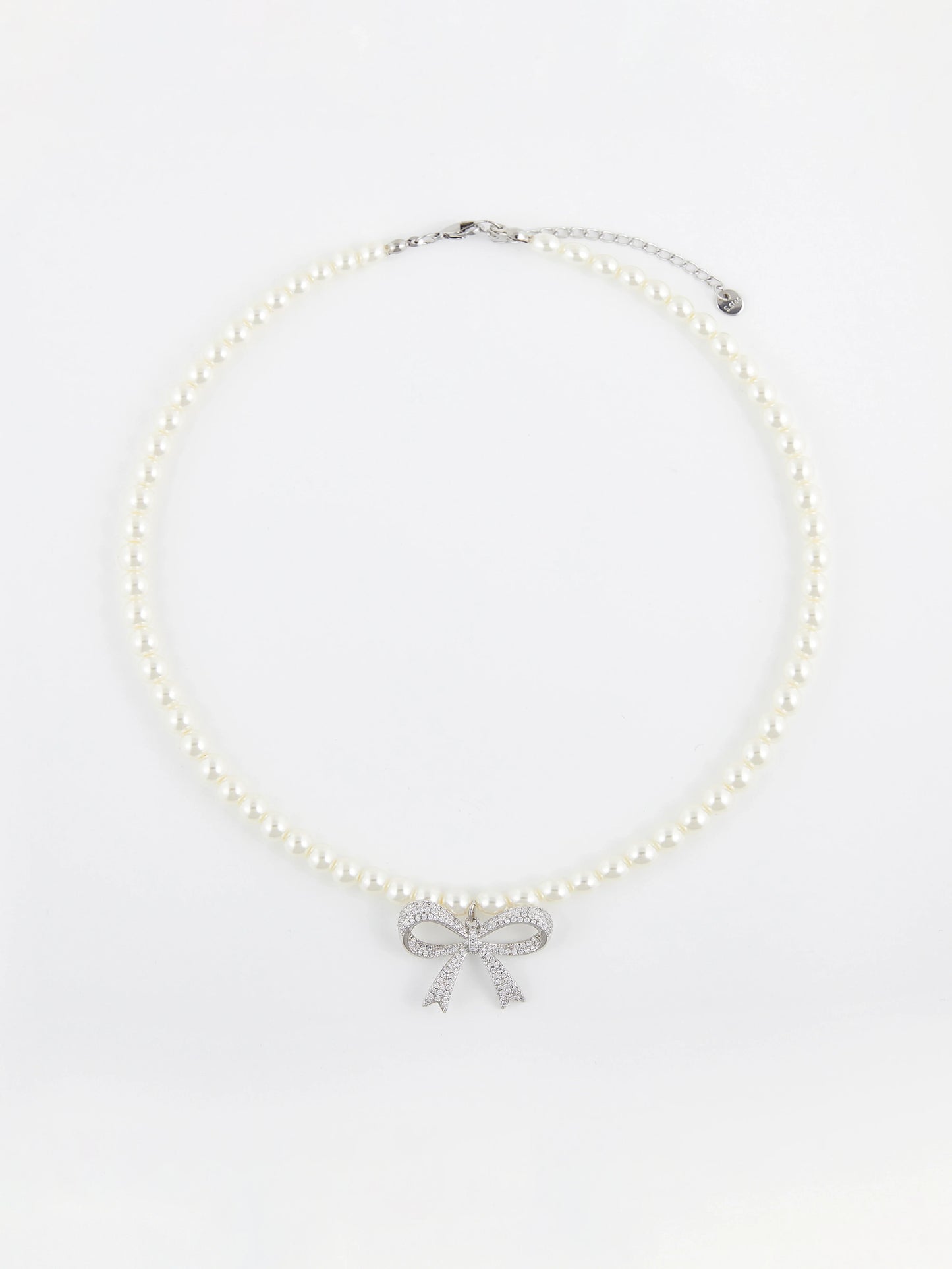 Yapay Elmas Fiyonklu İnci Zincir Kolye