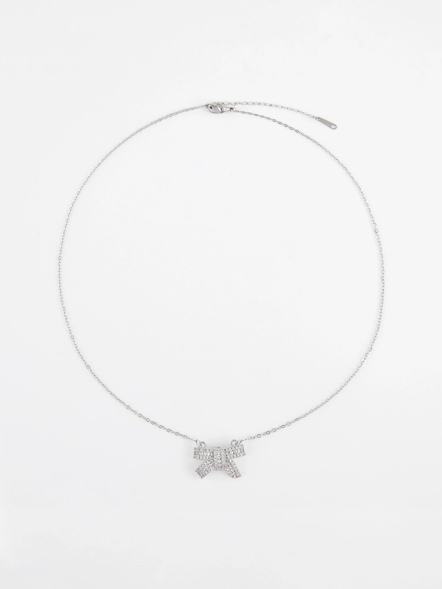 Fiyonk Şeklinde Gümüş Kolye