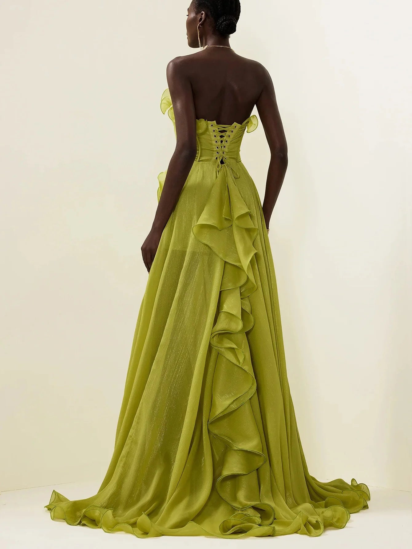 Yeşil Şifon Volanlı Elbise - Zarif Gece Elbisesi