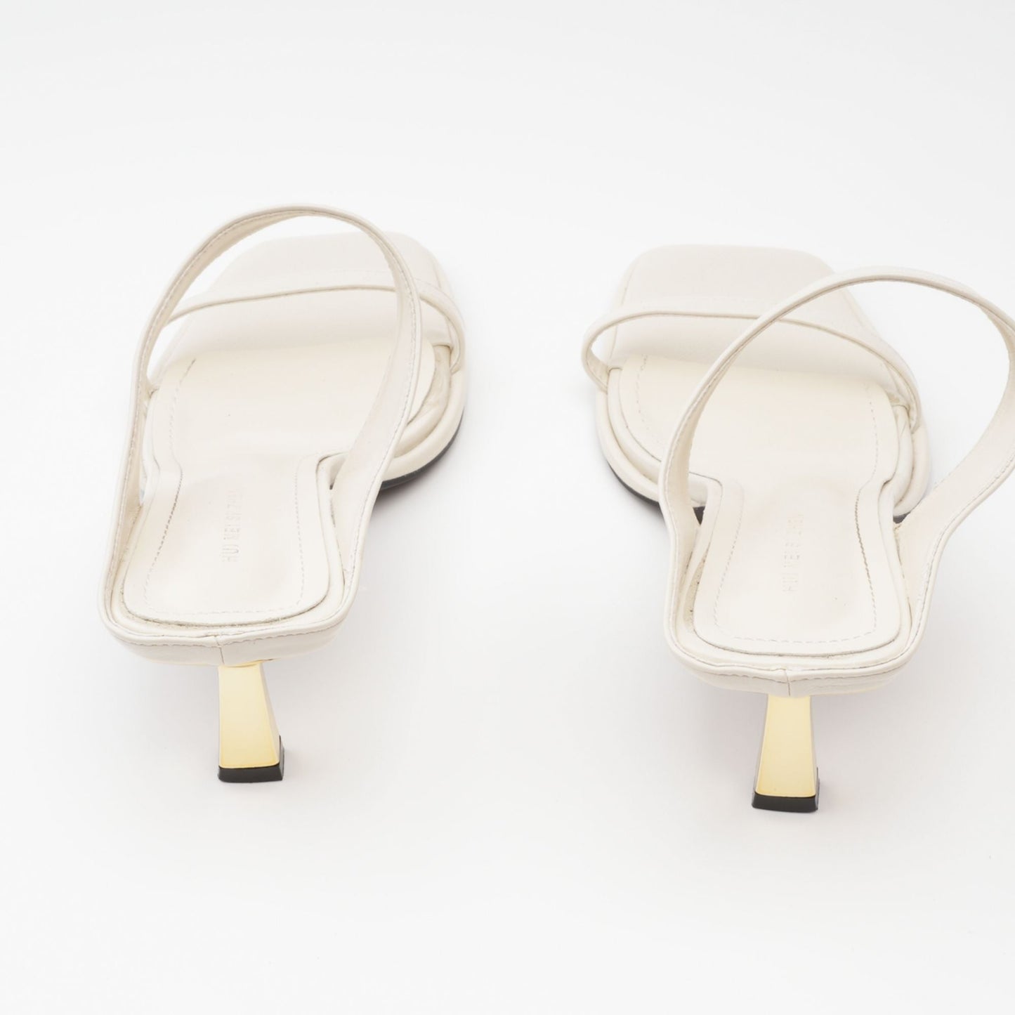 Genevieve Alçak Blok Topuklu Sandaletler