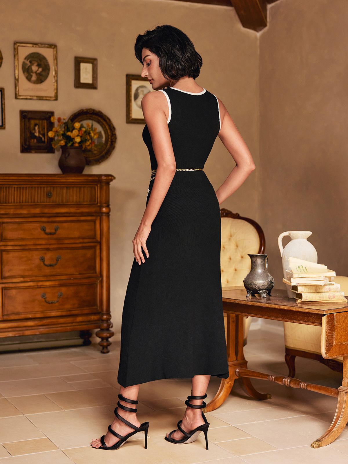 Donnel Kolsuz Düğmeli Örme Midi Elbise