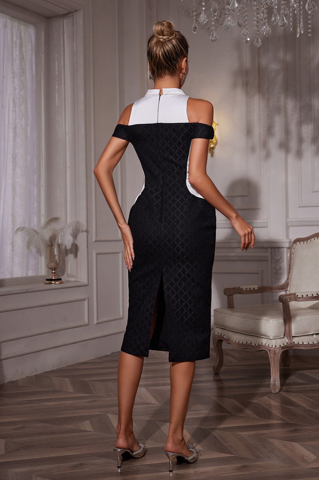 Neelam Katlanmış Yaka Midi Elbise