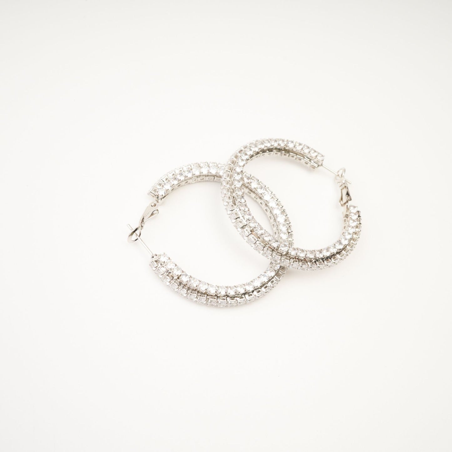 Saira Kristal Daire Küpeler