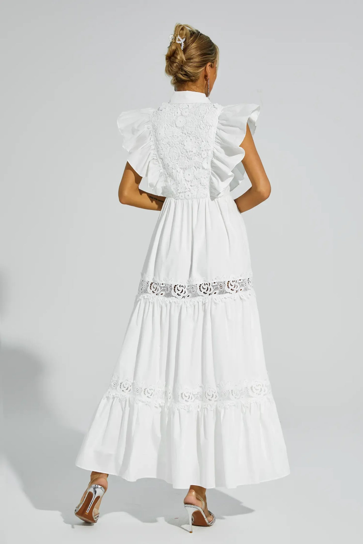 Wesley Beyaz Kolsuz Fırfırlı Uzun Elbise