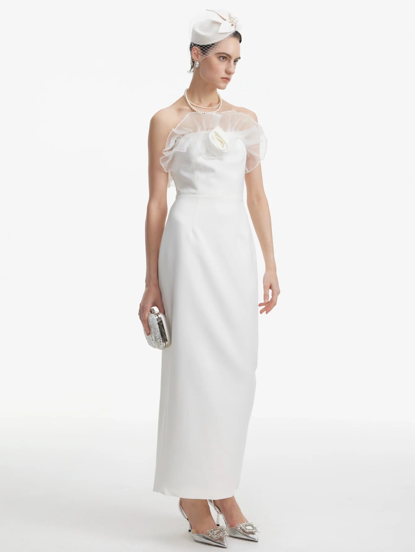 Zarif Omuz Açık Volanlı Elbise