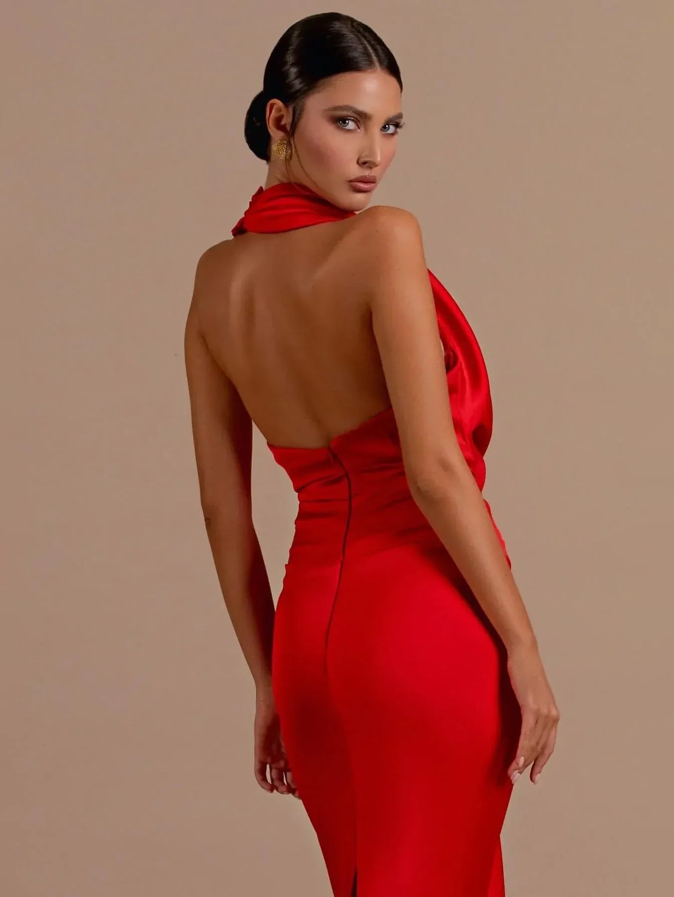 Seksi Drapeli Halter Yaka Elbise