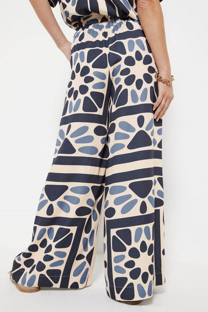 Yaz Tatili Tarzı Benzer Etnik Baskı Gevşek Bel Elastik Pantolon Takımı