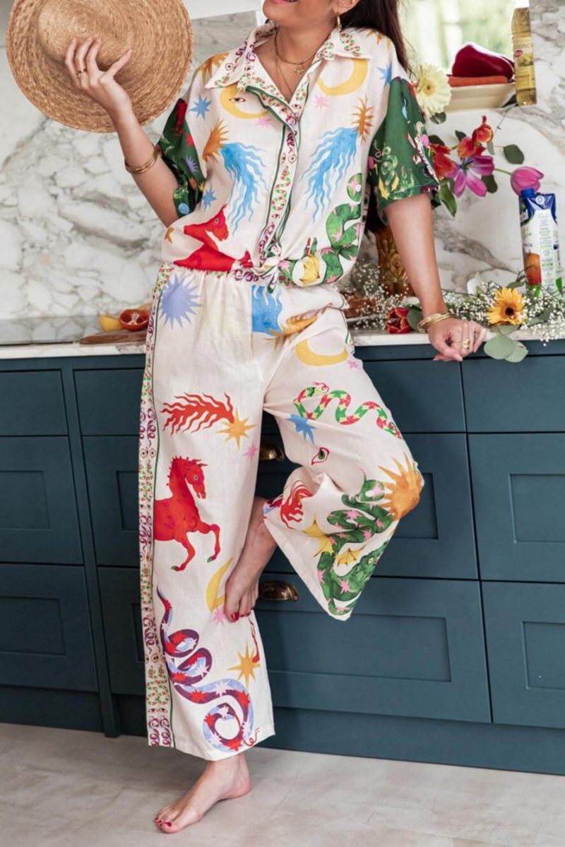 Desenli Baskı Kısa Kollu Bol Gömlek Ve Elastik Bel Pantolon Takımı