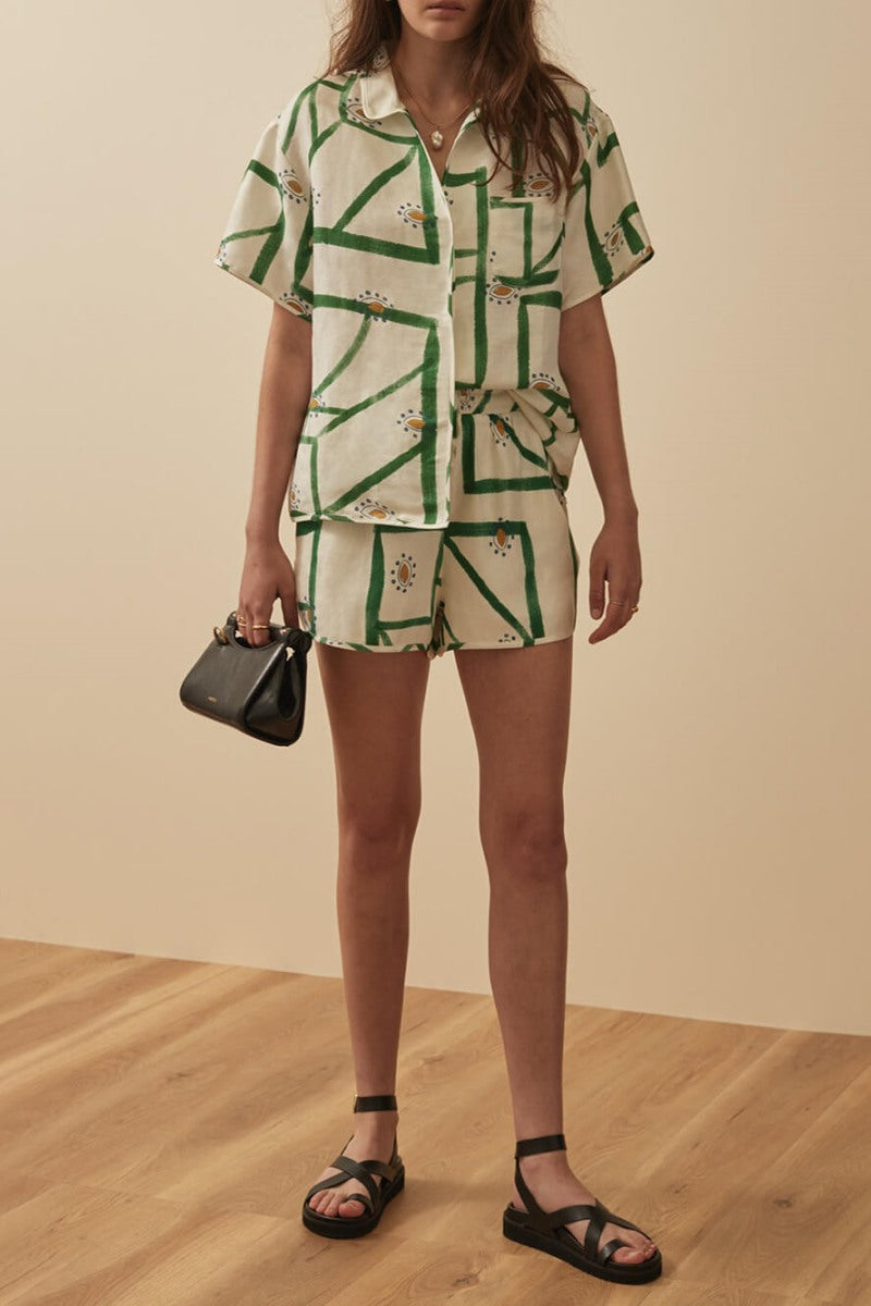 Benzersiz Narin Baskılı Gevşek Düğmeli Üst Şort Takım