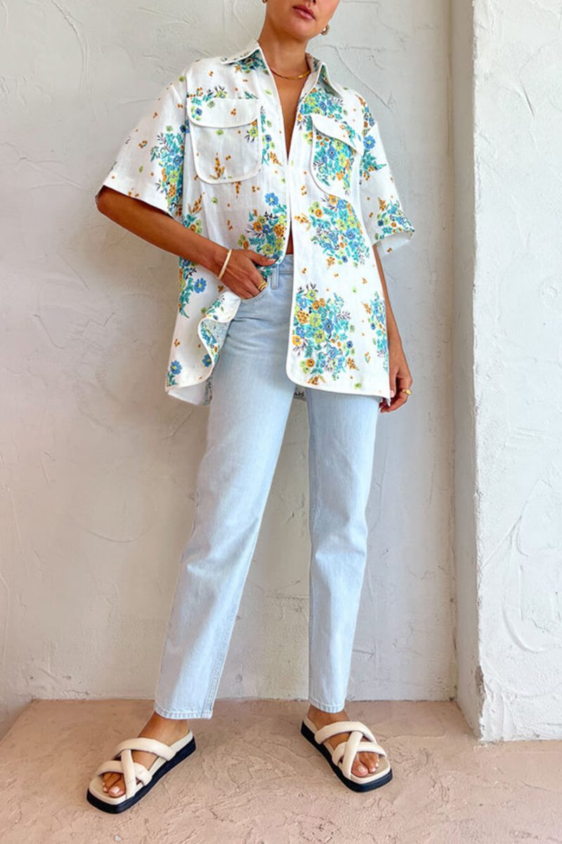 Çiçek Desenli Fildişi Detaylı Cepli Bluz Ve Arkası Lastikli Şort Takım