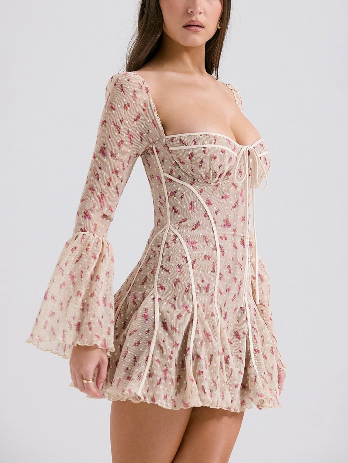 Uzun Dantel Falre Kollu Pileli Baskılı Mini Elbise