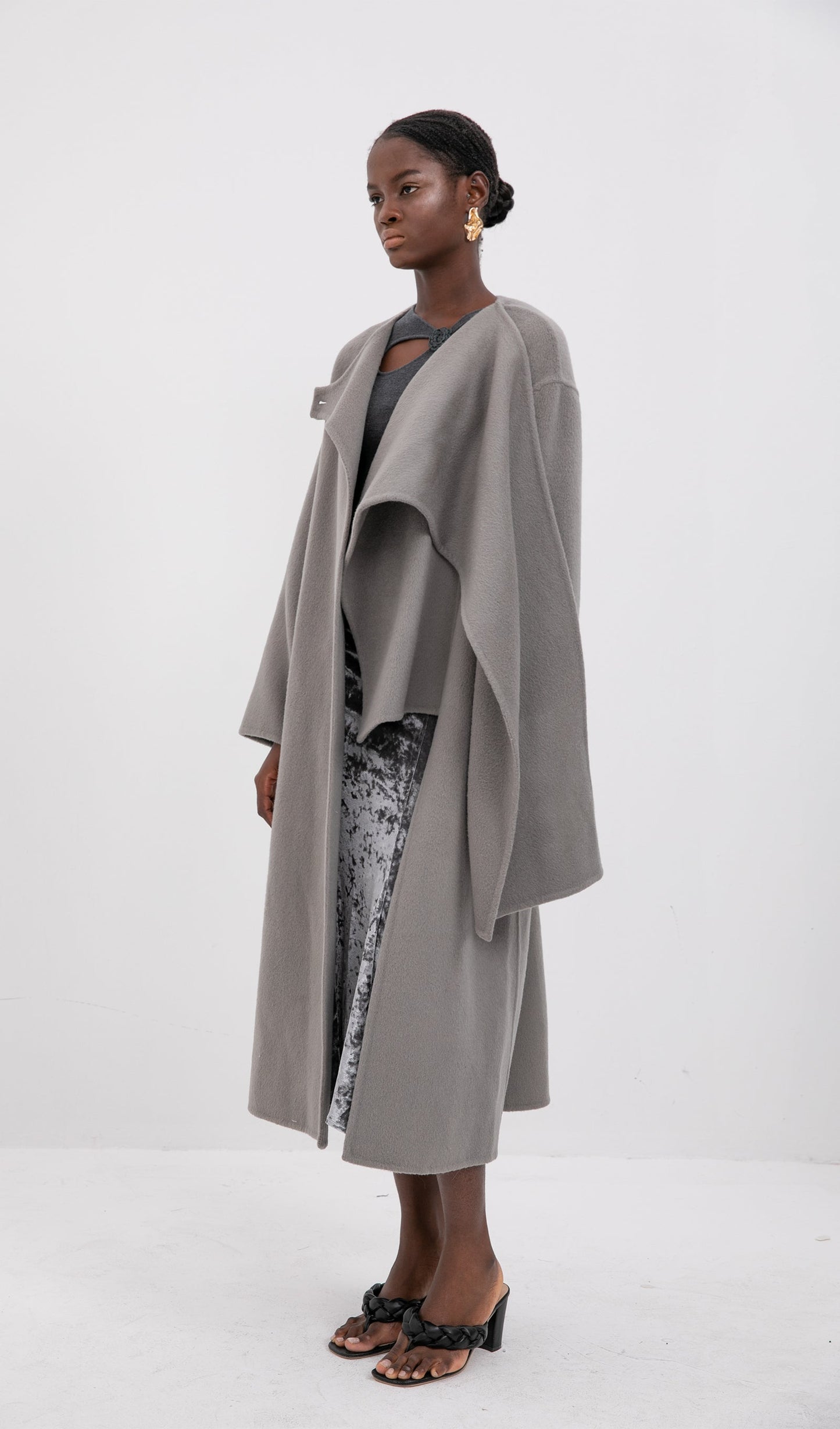 Trendy Büyük Boy Pelerin Tarzı Palto-Gri