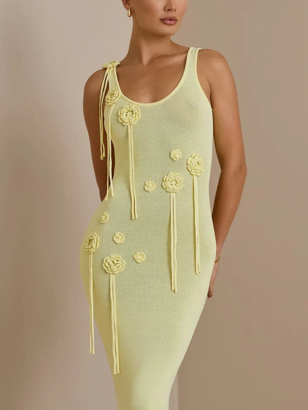 Şık Şifon Çiçek İşlemeli Elbise