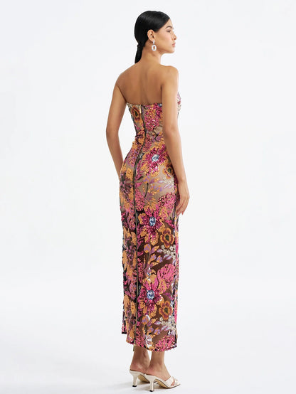 Payet İşlemeli Straplez Elbise - Parıltılı Ve Zarif