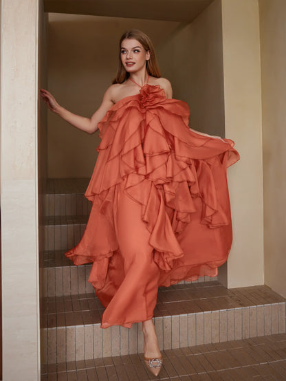 Zarif Ve Zarif Fırfırlı Gece Elbisesi