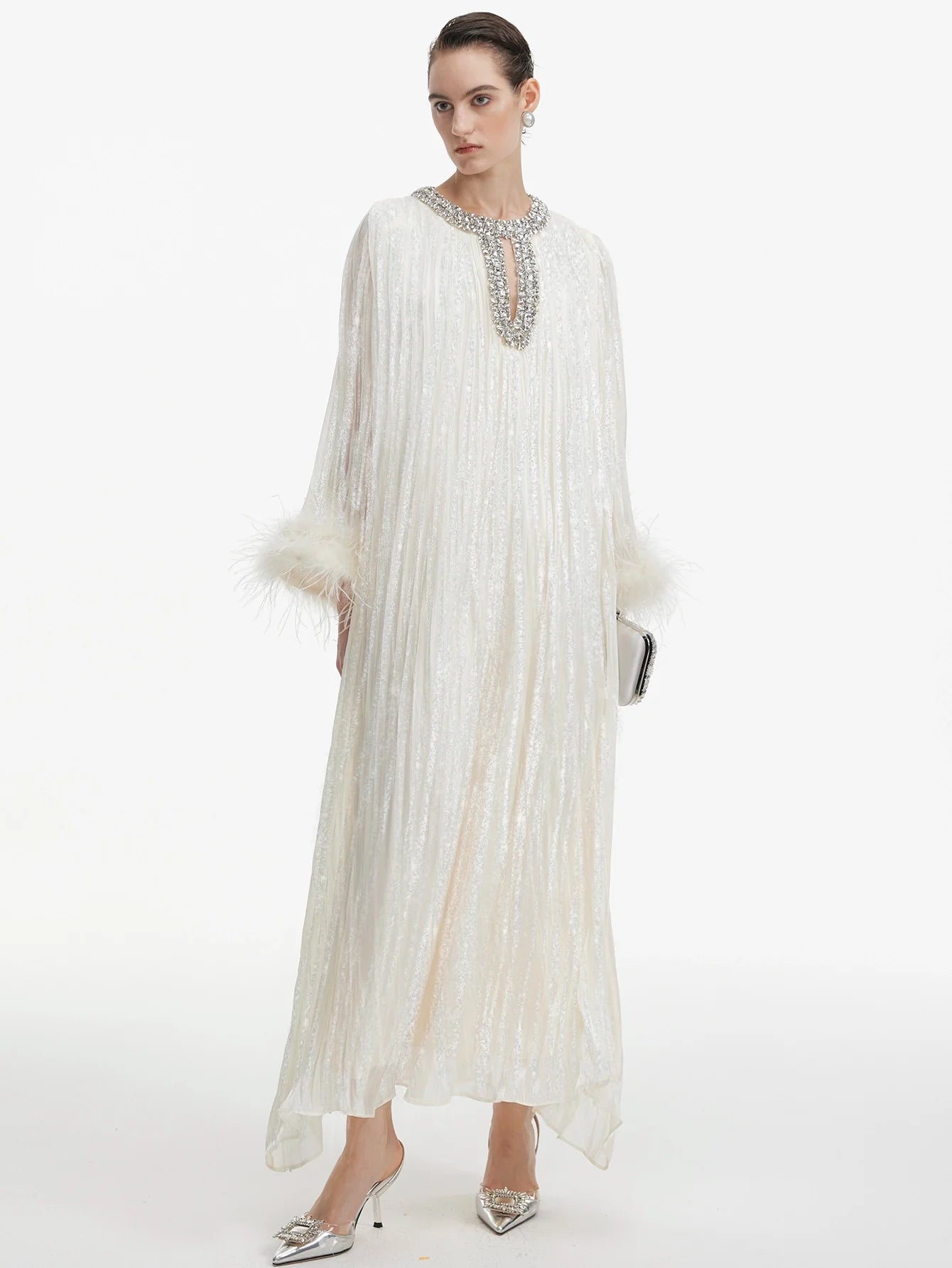 İnci Saten Tüylü Gece Elbisesi