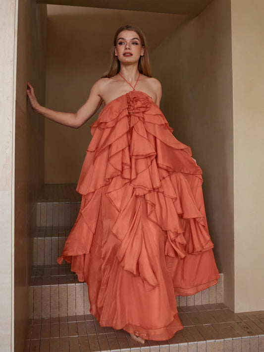 Zarif Ve Zarif Fırfırlı Gece Elbisesi