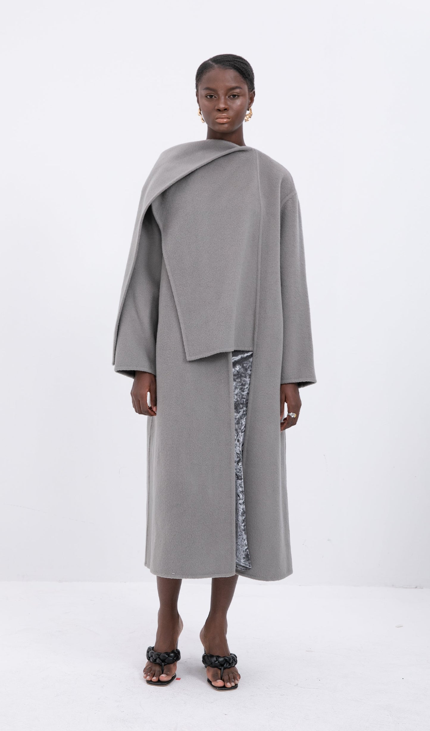 Trendy Büyük Boy Pelerin Tarzı Palto-Gri