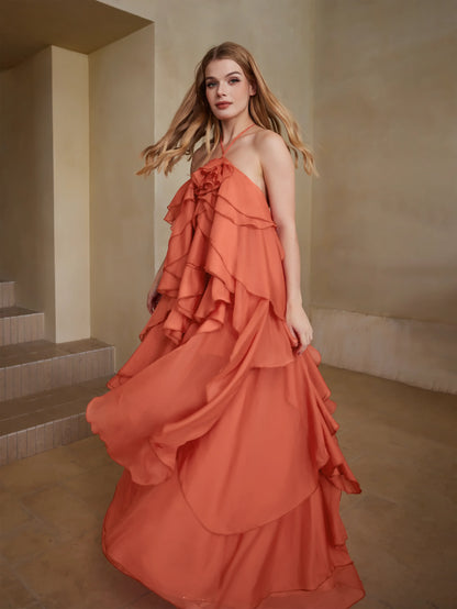 Zarif Ve Zarif Fırfırlı Gece Elbisesi