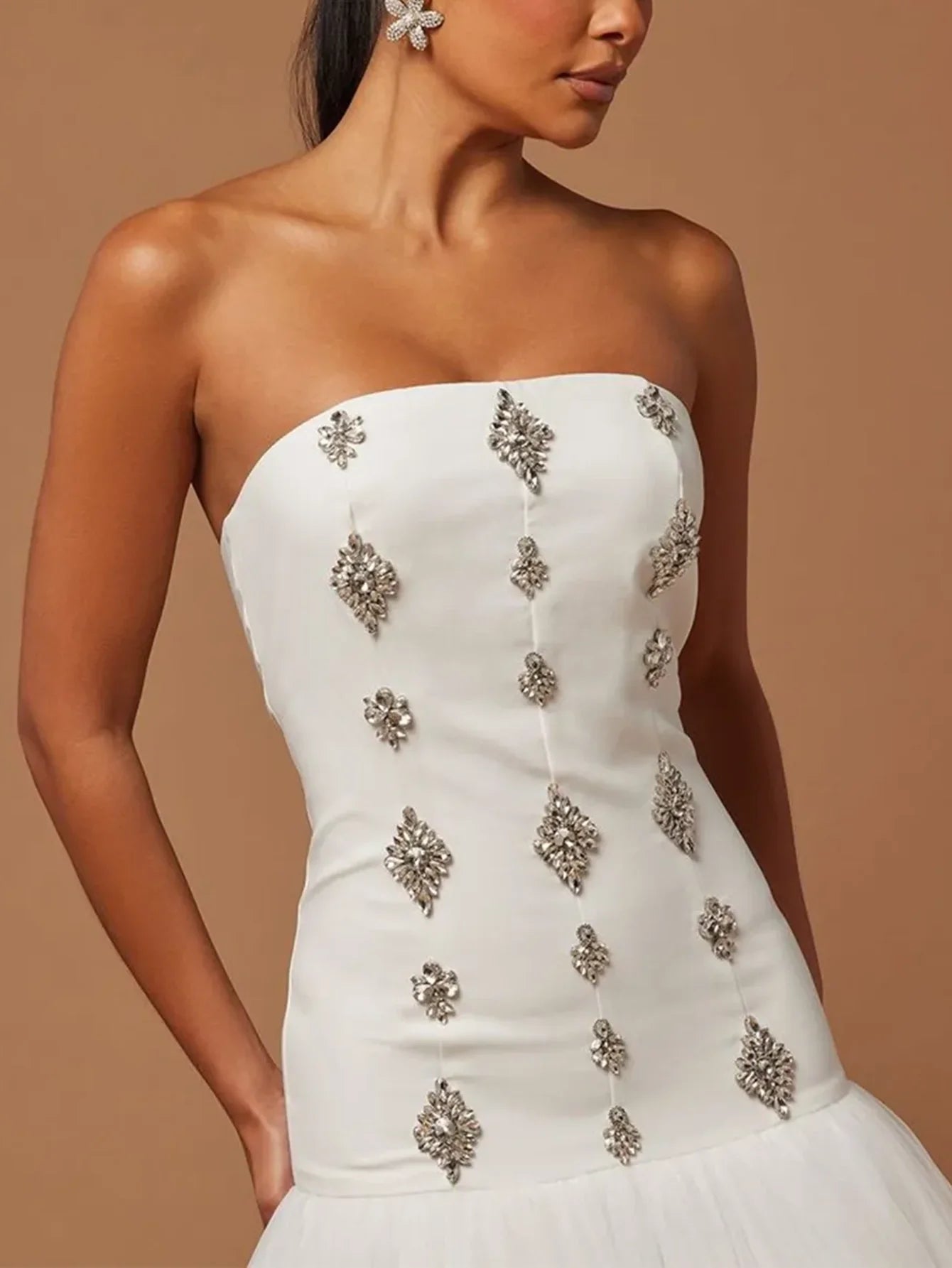 Şık Boncuklu Denizkızı Elbisesi