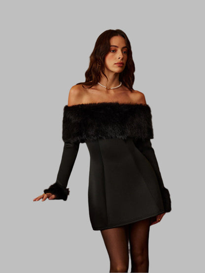 Isabella - Omuzları Açık Kısa Elbise