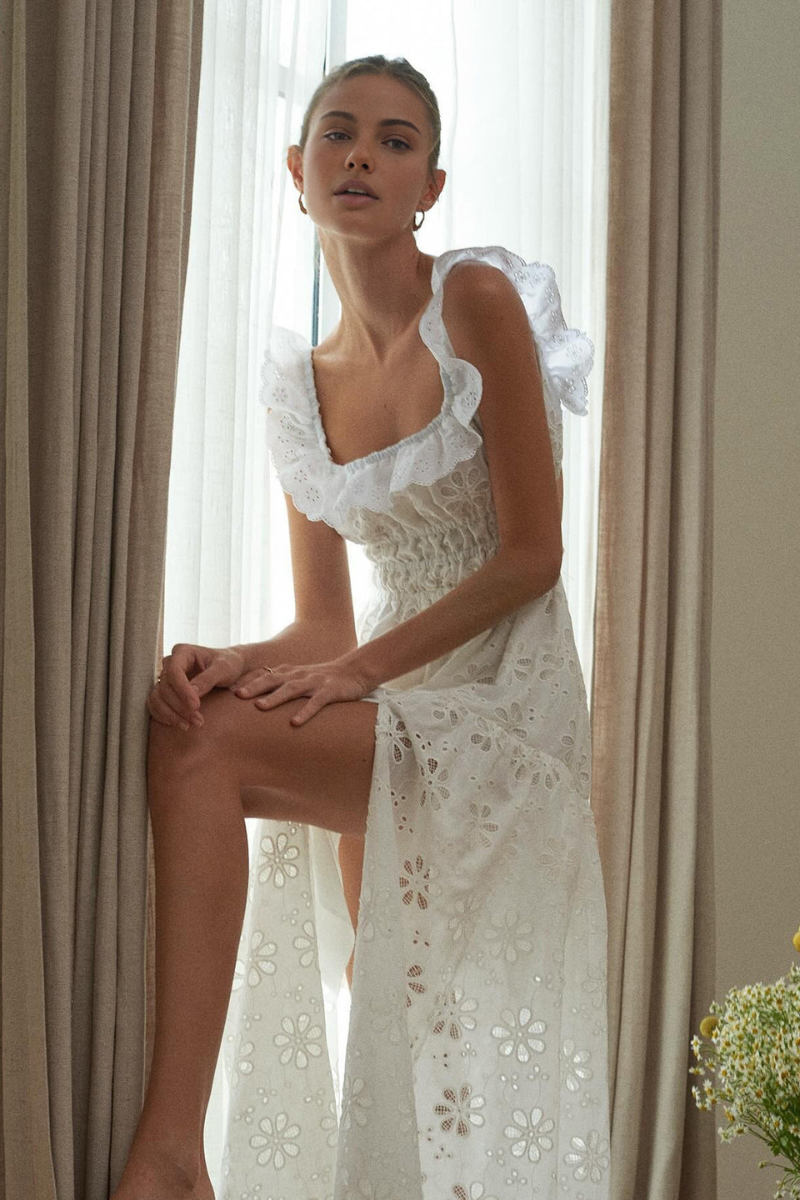 Charline Yırtmaçlı Sırtı Açık Kare Yaka Uzun Elbise