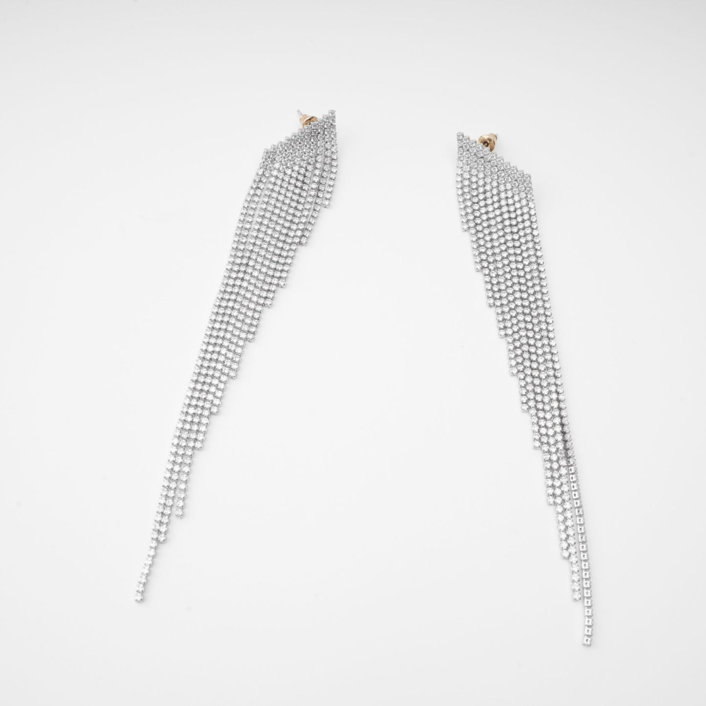 Amaris Gümüş Cilalı Püskül Küpeler