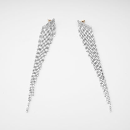 Amaris Gümüş Cilalı Püskül Küpeler