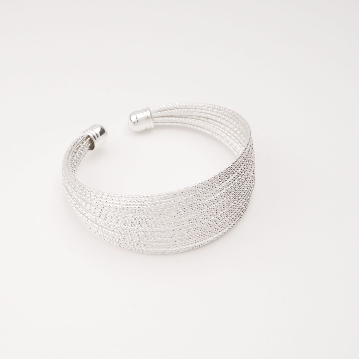 Angélique Çok Bantlı Açık Manşetli Bileklik