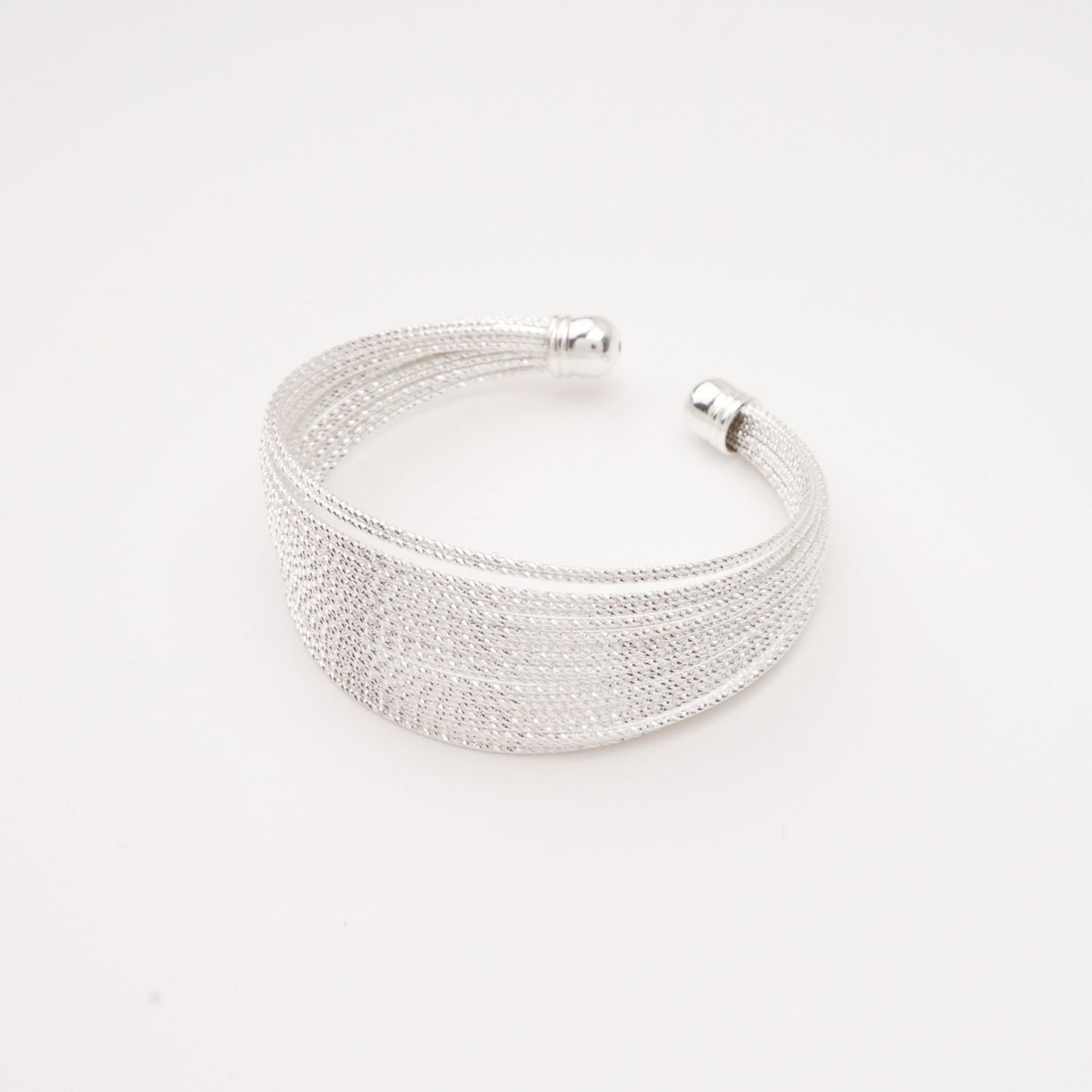 Angélique Çok Bantlı Açık Manşetli Bileklik