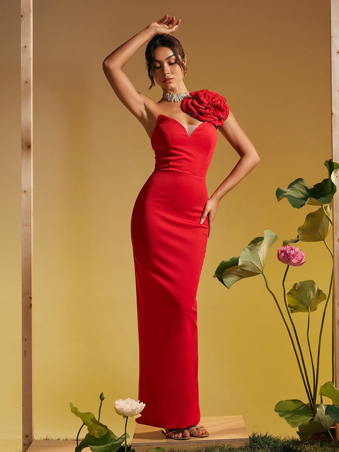 Saisha Elbisesi