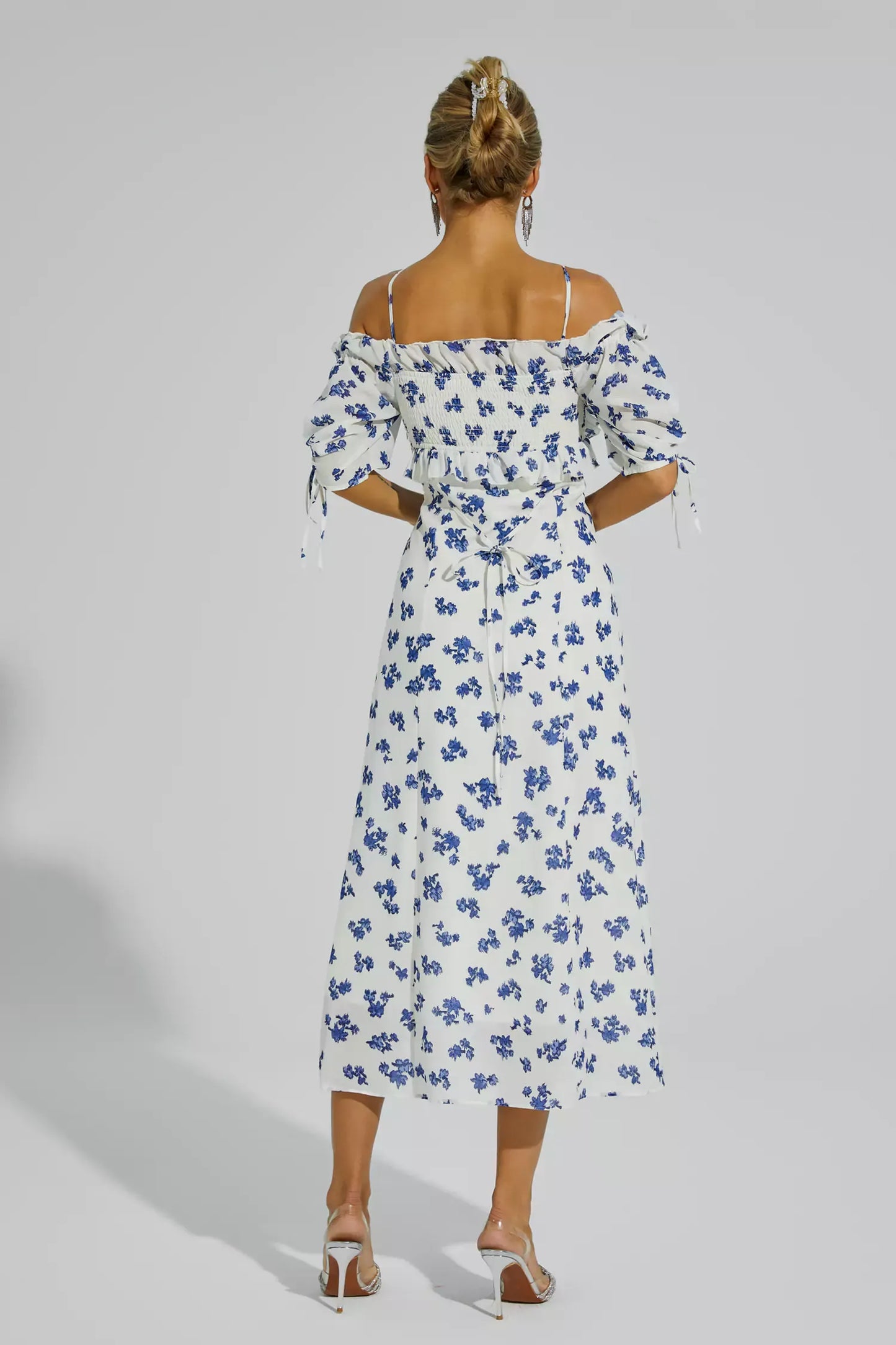 Malory Beyaz Volanlı Slip Uzun Elbise