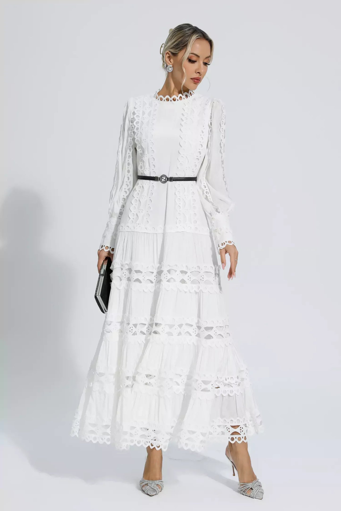 Mikayla Beyaz Hollow Fırfırlı Uzun Elbise