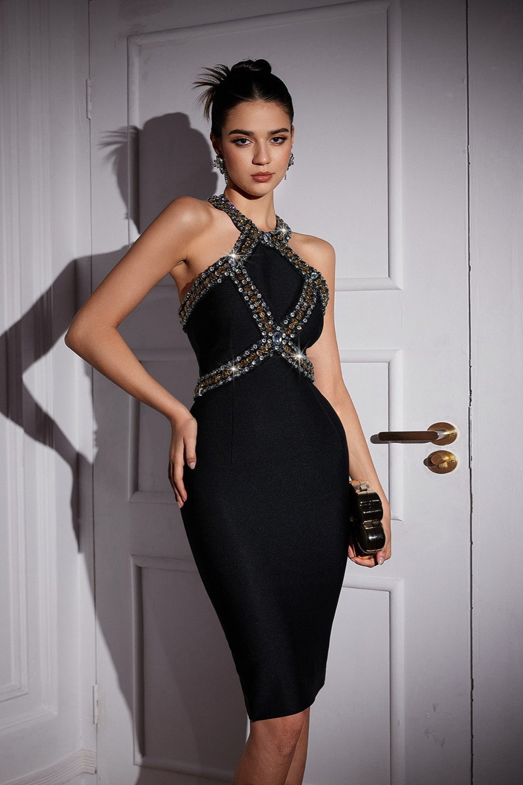 Kırmızı Boyundan Bağlamalı Taşlı Bandaj Midi Elbise