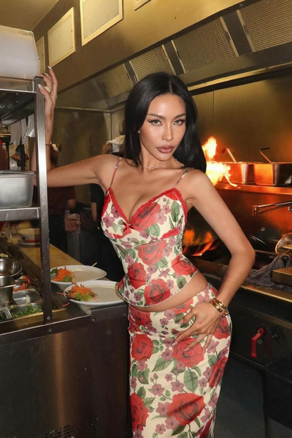 Pelagie Spagetti Gül Etek Takımı