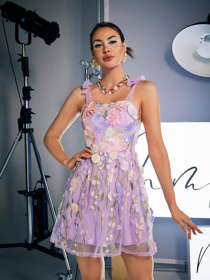 Philip Bağcıklı İşlemeli Mini Elbise