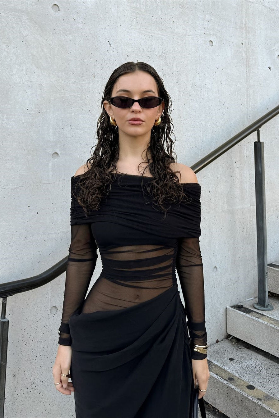 Lillian Omuz Açık Şeffaf Uzun Dosya Elbise