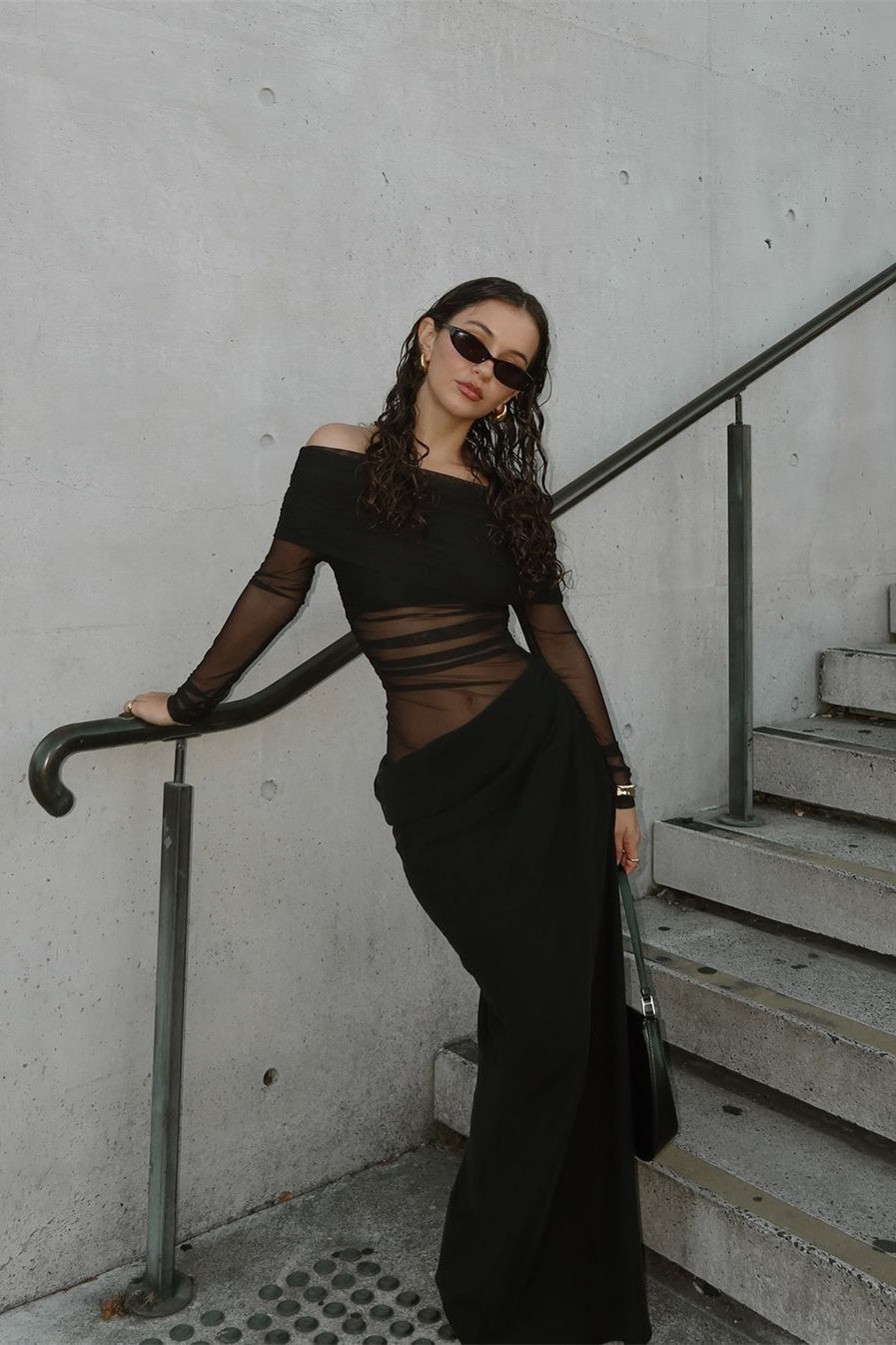 Lillian Omuz Açık Şeffaf Uzun Dosya Elbise