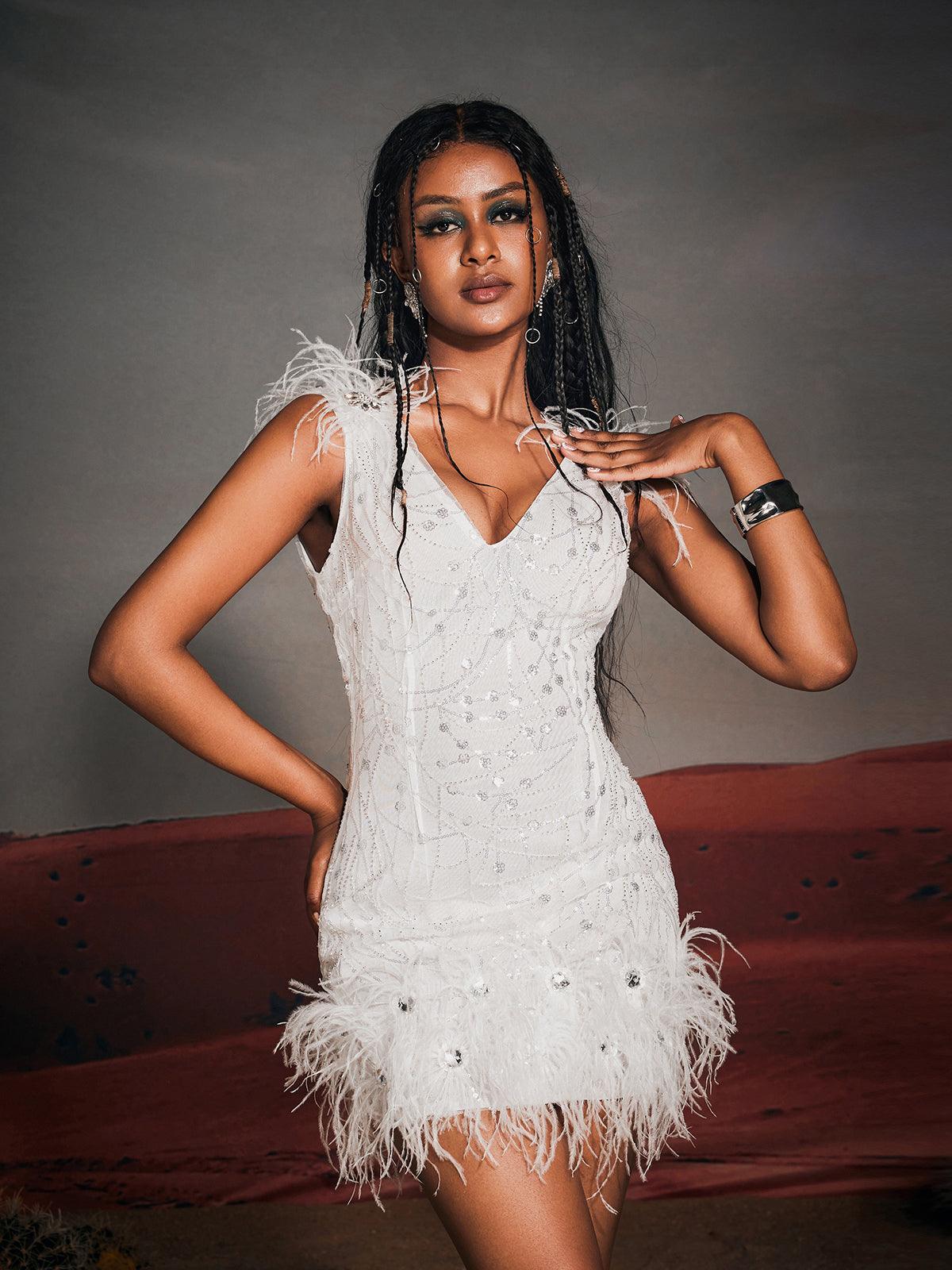 Shaquille Püsküllü Tüy Mini Elbise