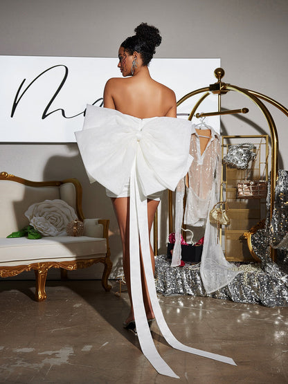 Sophrona Askısız Çiçek Fiyonklu Mini Elbise