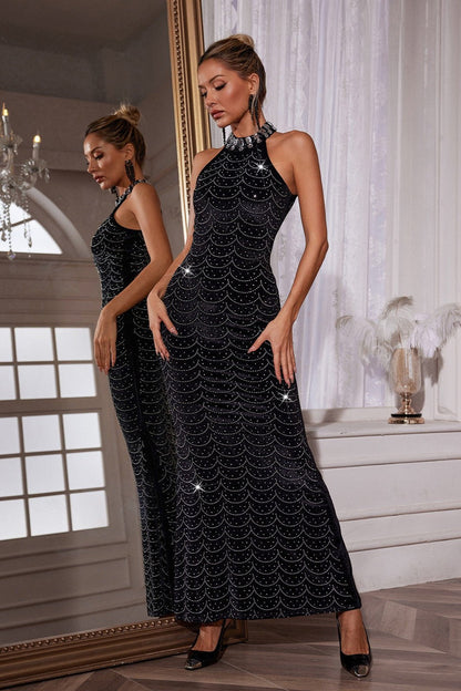 Sunita Boyundan Bağlamalı Kristal Kadife Uzun Elbise