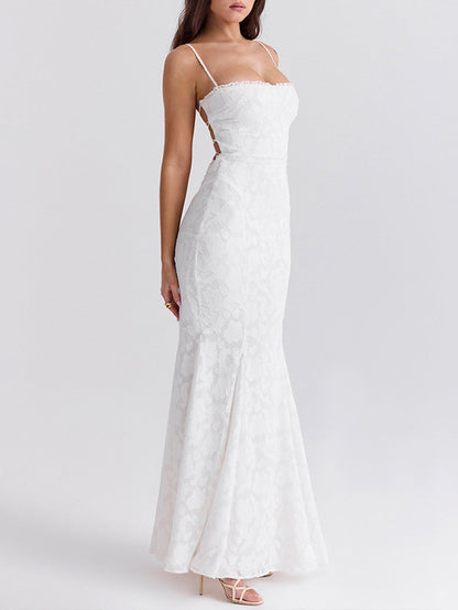 Dantel Jakarlı Bağcıklı Sırtı Açık Uzun Elbiseler