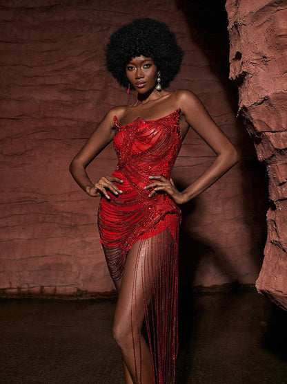 Verona Kırmızı İşlemeli Elmas Zincir Elbise