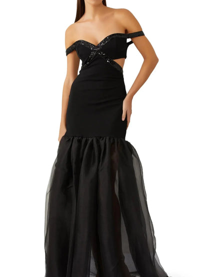 Boncuklu Omuz Açık Elbise