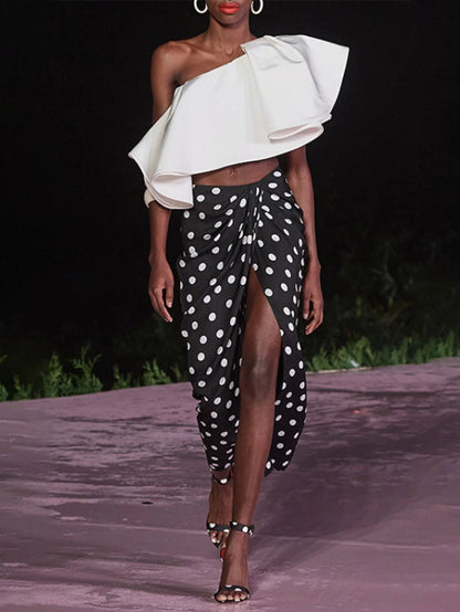 Şık Sade Üst Sınıf İki Parçalı Takım