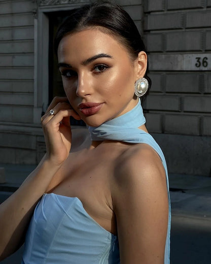 Boyunluklu Ve Maksi Etekli Straplez Korse Üstü Seti