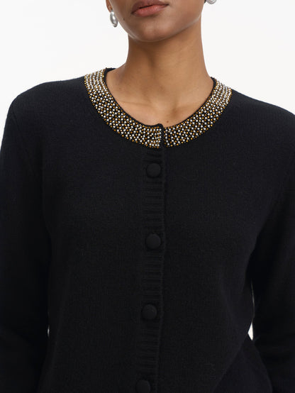 Şık Boncuklu Yün Hırka