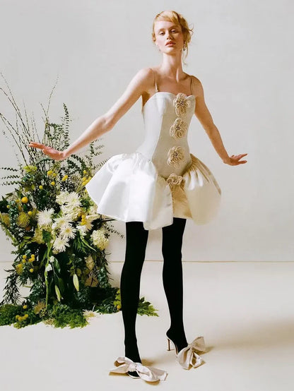 Çiçek İşlemeli Saten Mini Elbise