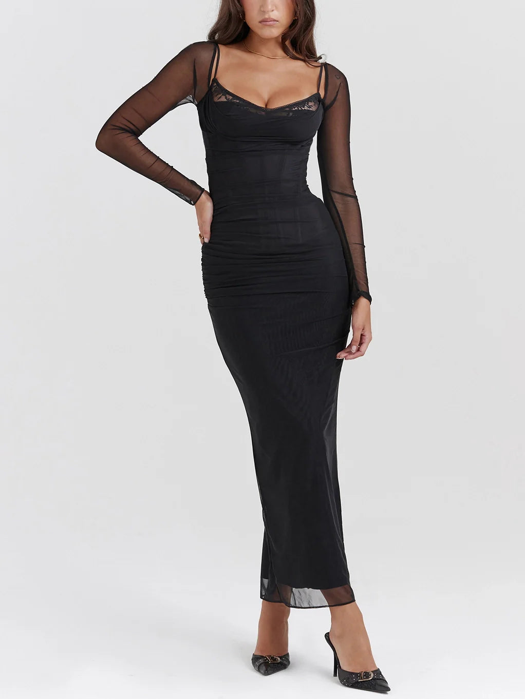 Zarif Uzun Kollu Elbise